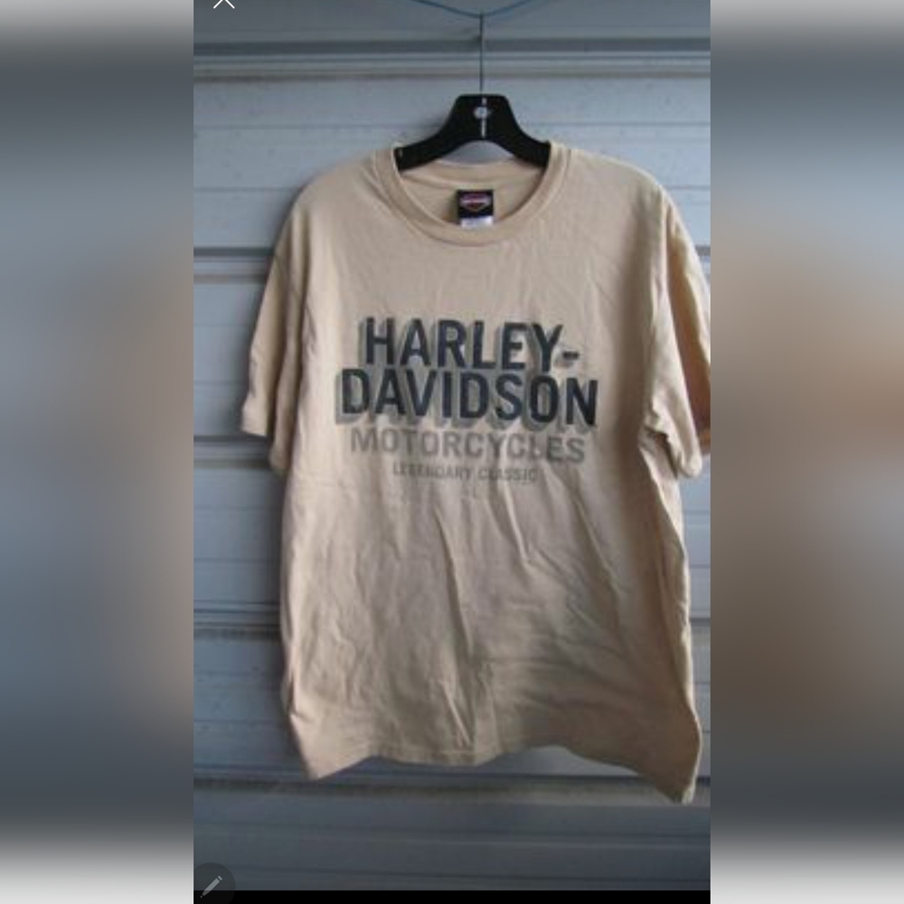Men's size Large Harley Motorcycle Horsepower t-shirt!